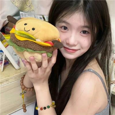 拉个手就有了好大儿