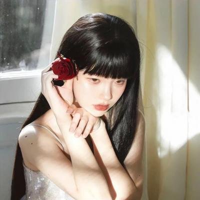 掀饭桌小疯批夺回气运后不忍了